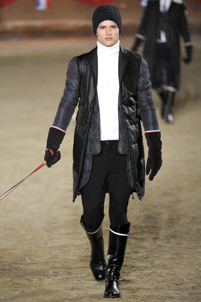 Moncler 2011ﶬbDƬ