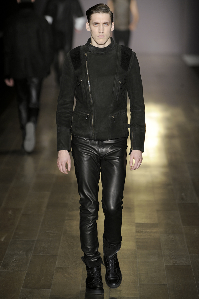 Trussardi 1911 2011秋冬男裝