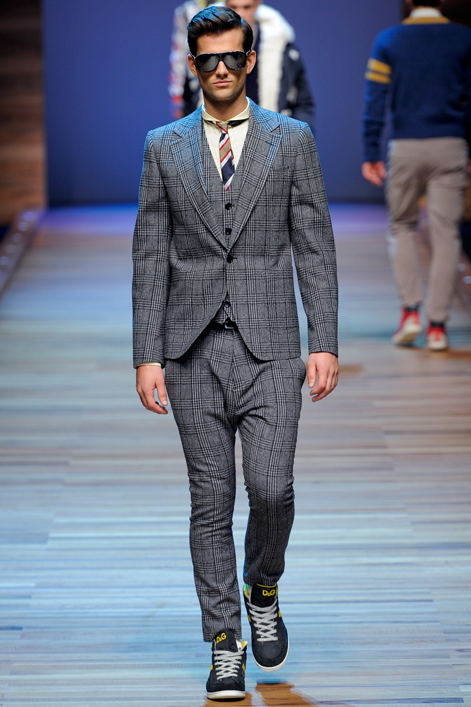 D&G 2011 ﶬbDƬ