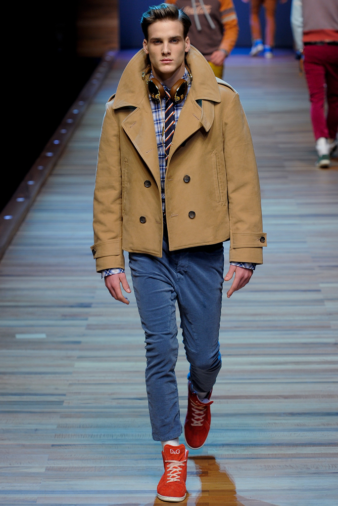 D&G 2011 ﶬbDƬ