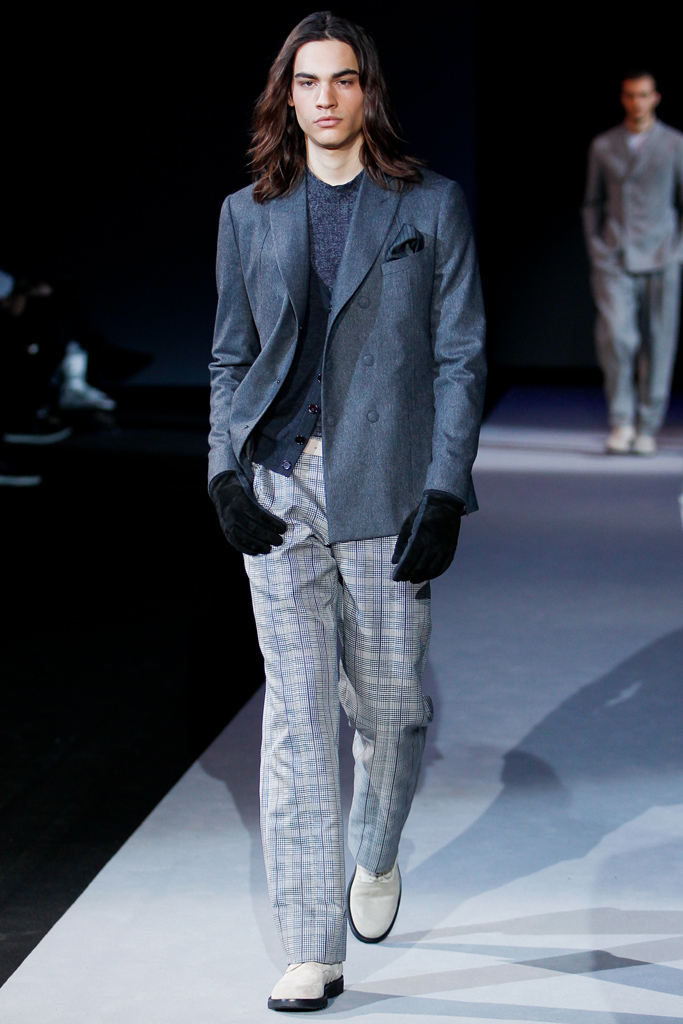 Giorgio Armani 2011 ﶬbDƬ