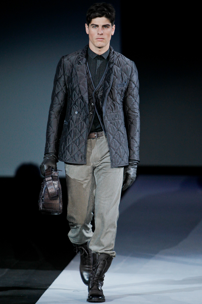 Giorgio Armani 2011 ﶬbDƬ