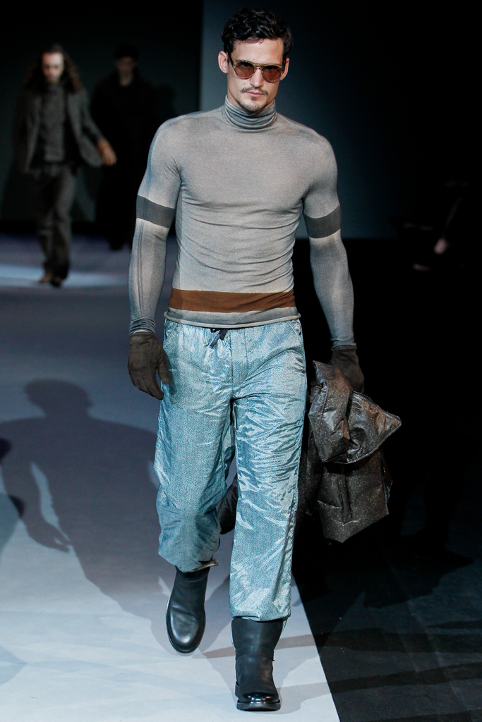 Giorgio Armani 2011 ﶬbDƬ