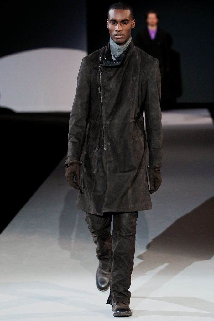Giorgio Armani 2011 ﶬbDƬ
