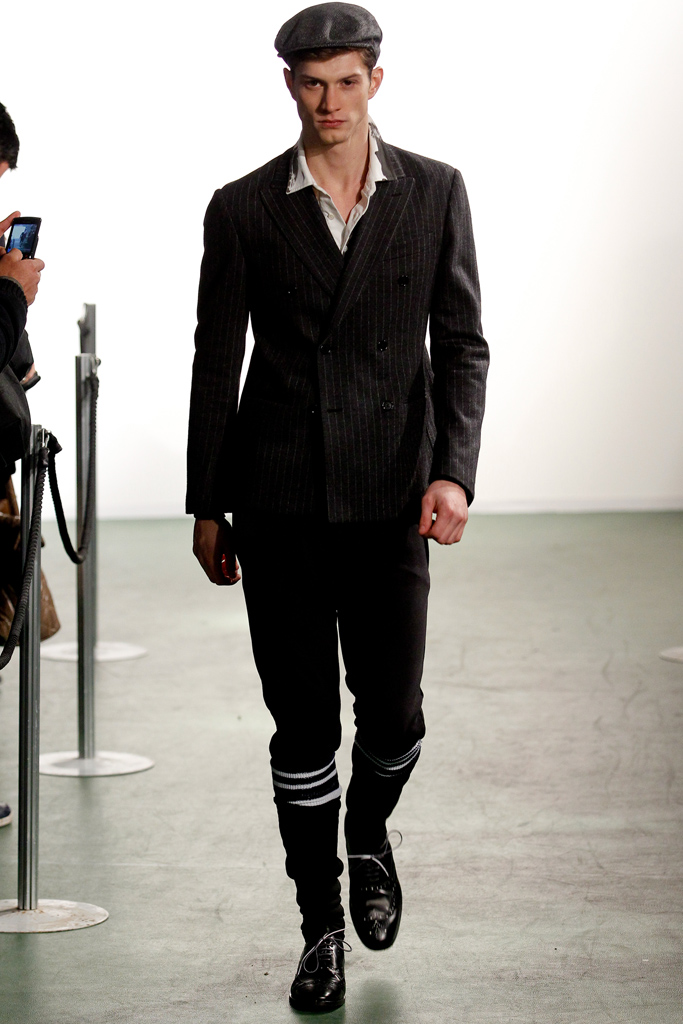 Moschino 2011 秋冬男裝高清圖片