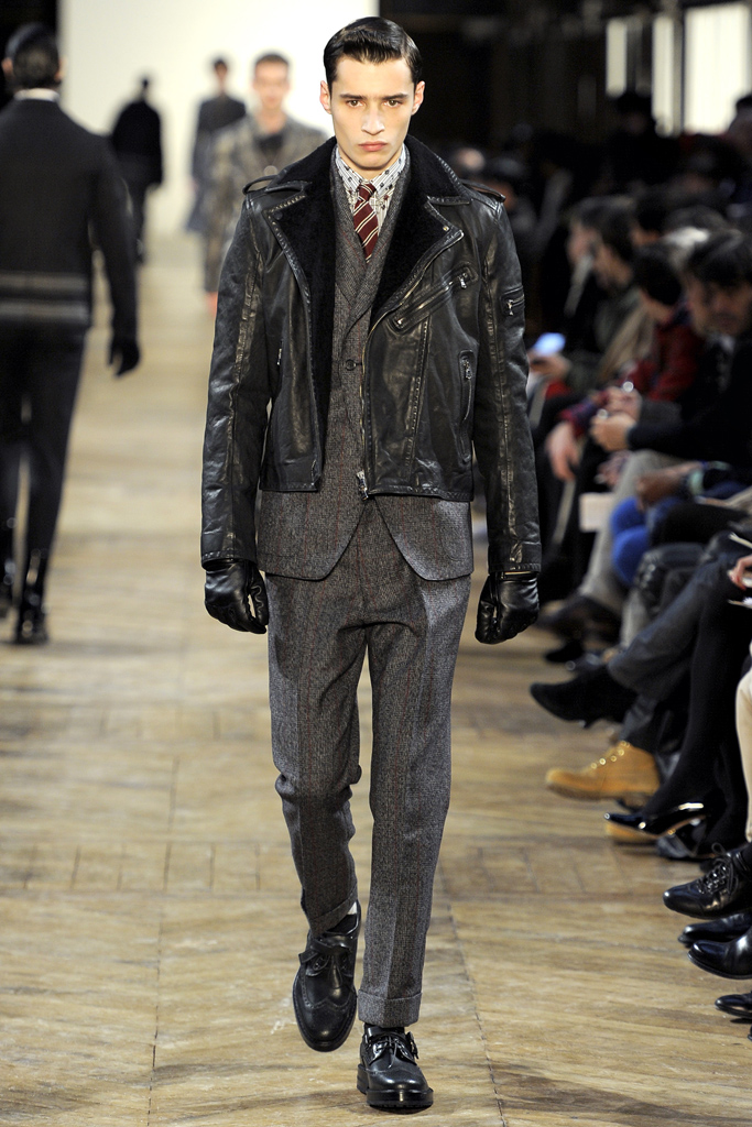 Kenzo 2011 ﶬbDƬ