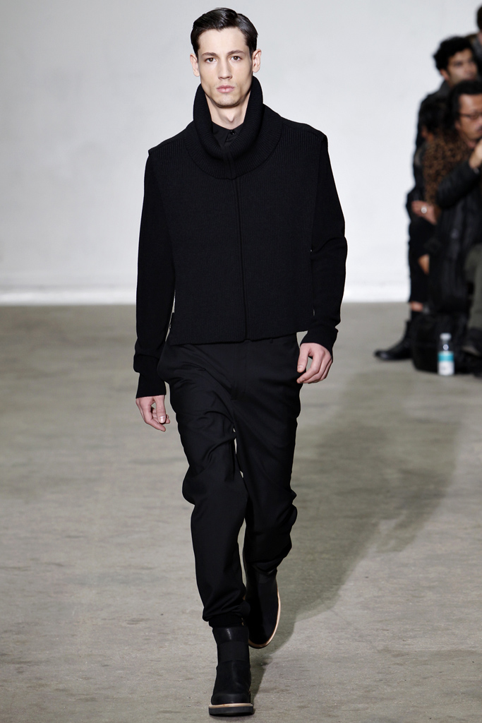 Kris Van Assche 2011 ﶬbDƬ
