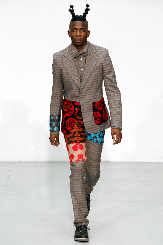 Walter Van Beirendonck 2011 ﶬbDƬ