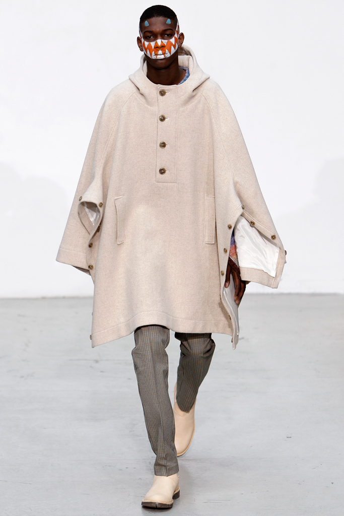 Walter Van Beirendonck 2011 ﶬbDƬ