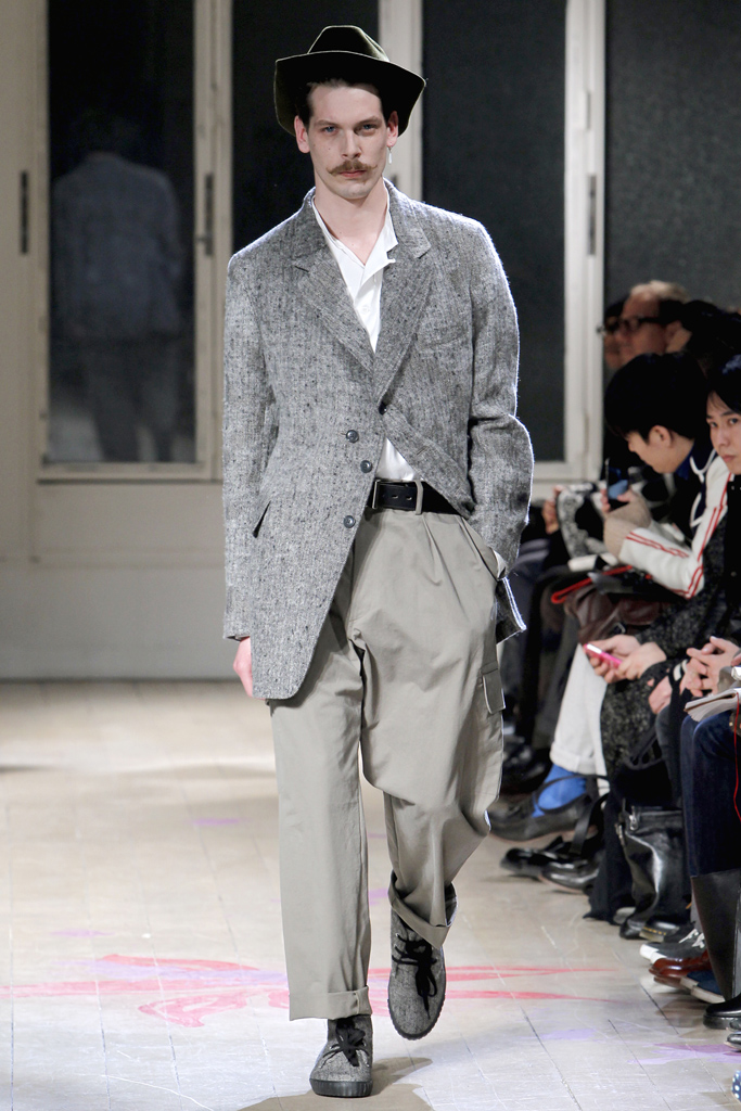 Yohji Yamamoto 2011 ﶬbDƬ