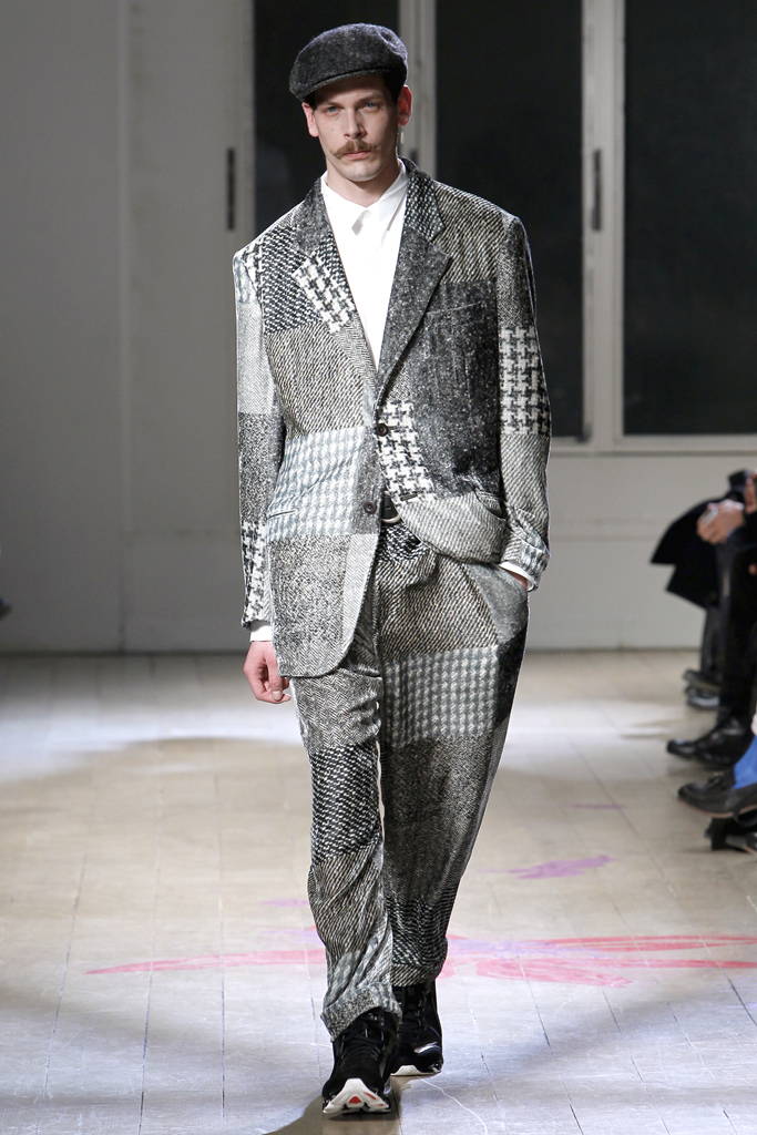 Yohji Yamamoto 2011 ﶬbDƬ
