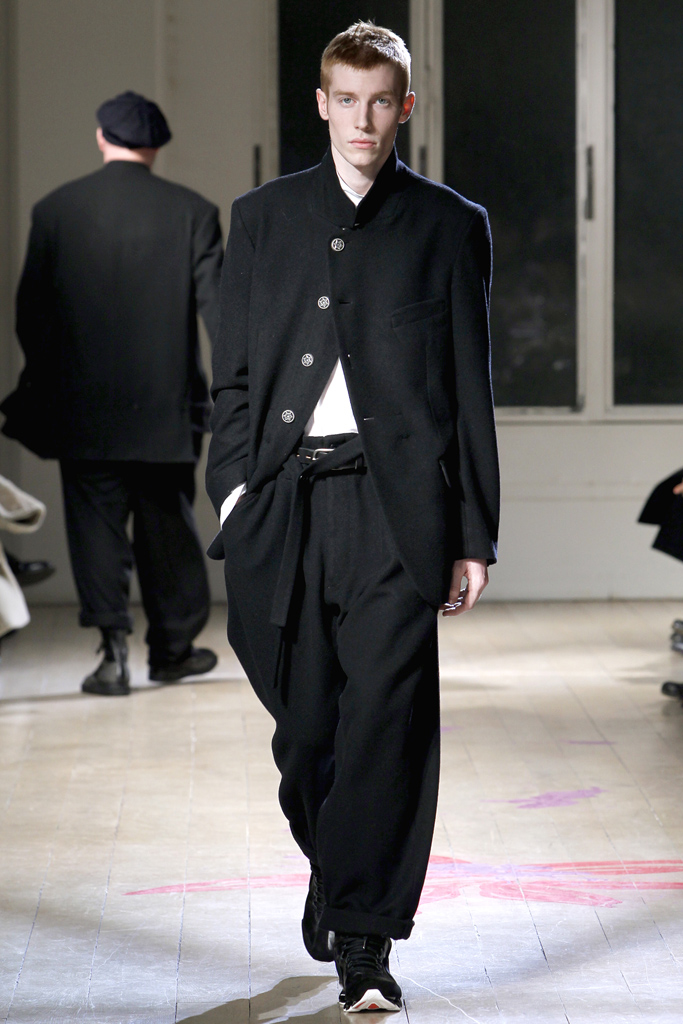 Yohji Yamamoto 2011 ﶬbDƬ