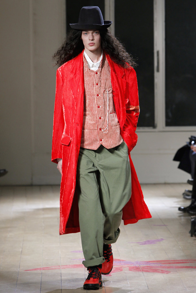 Yohji Yamamoto 2011 ﶬbDƬ