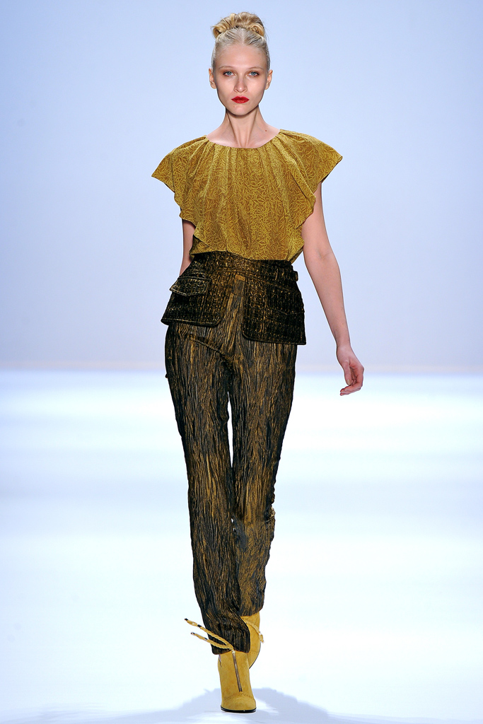 Luca Luca 2011秋冬成衣