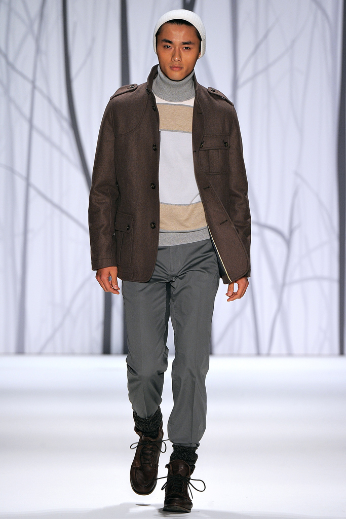 Perry Ellis 2011 ﶬbDƬ