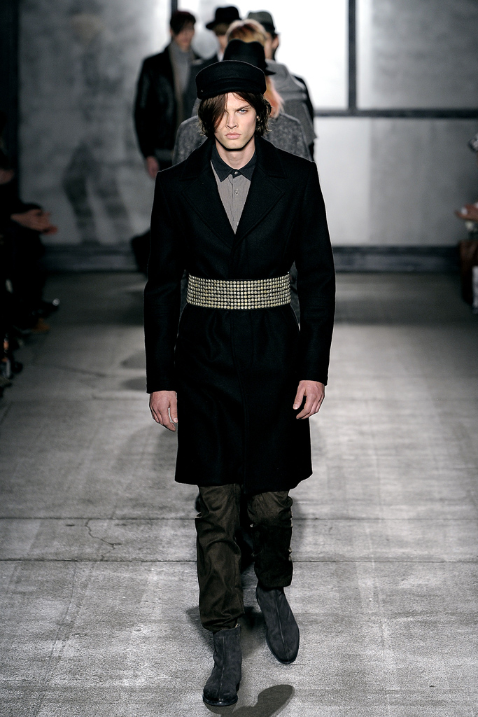 Robert Geller 2011 ﶬbDƬ