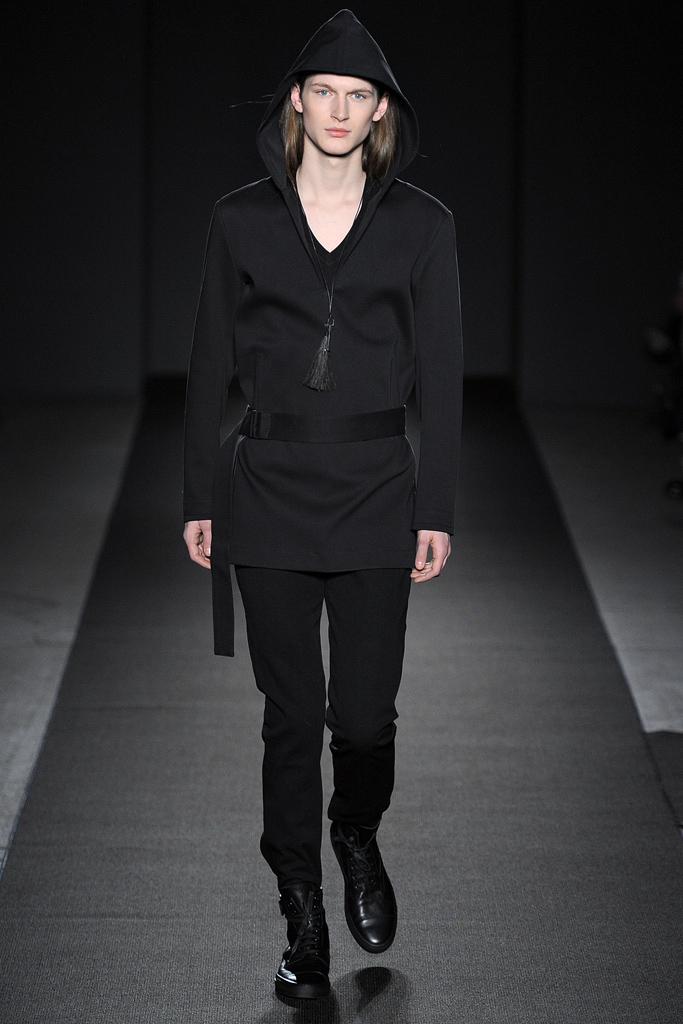Simon Spurr 2011 ﶬbDƬ