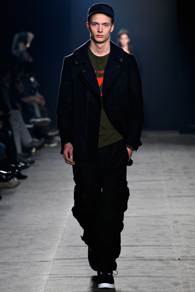 Y-3 2011 ﶬbDƬ