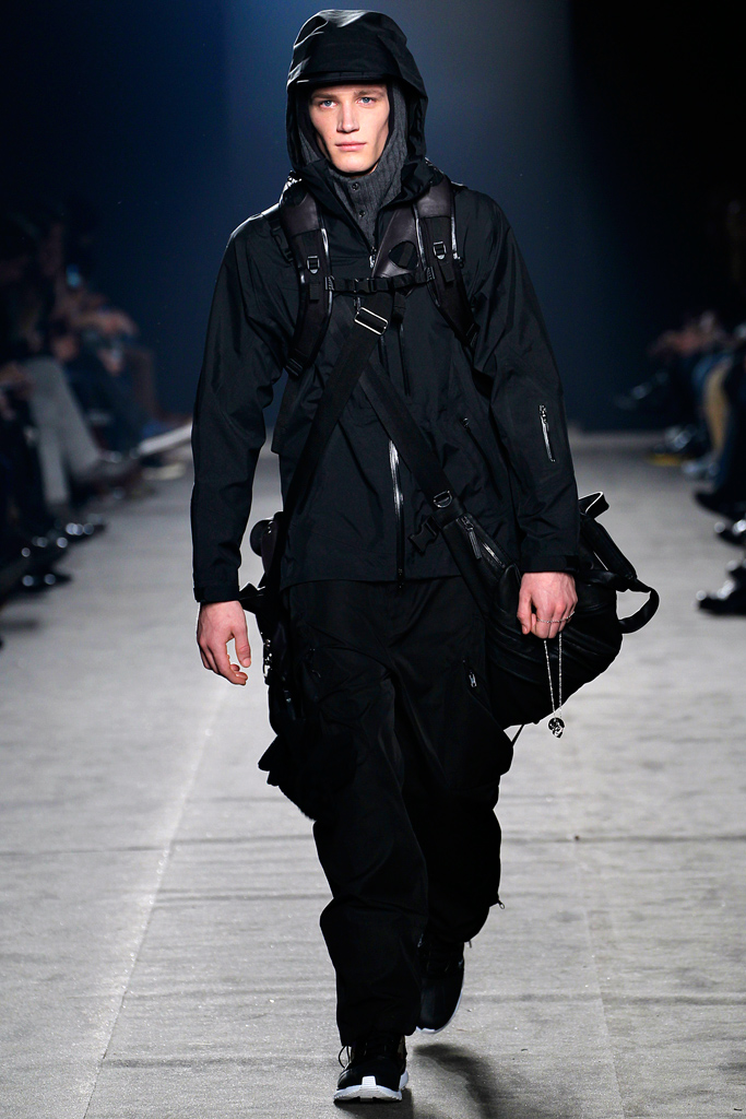 Y-3 2011 ﶬbDƬ