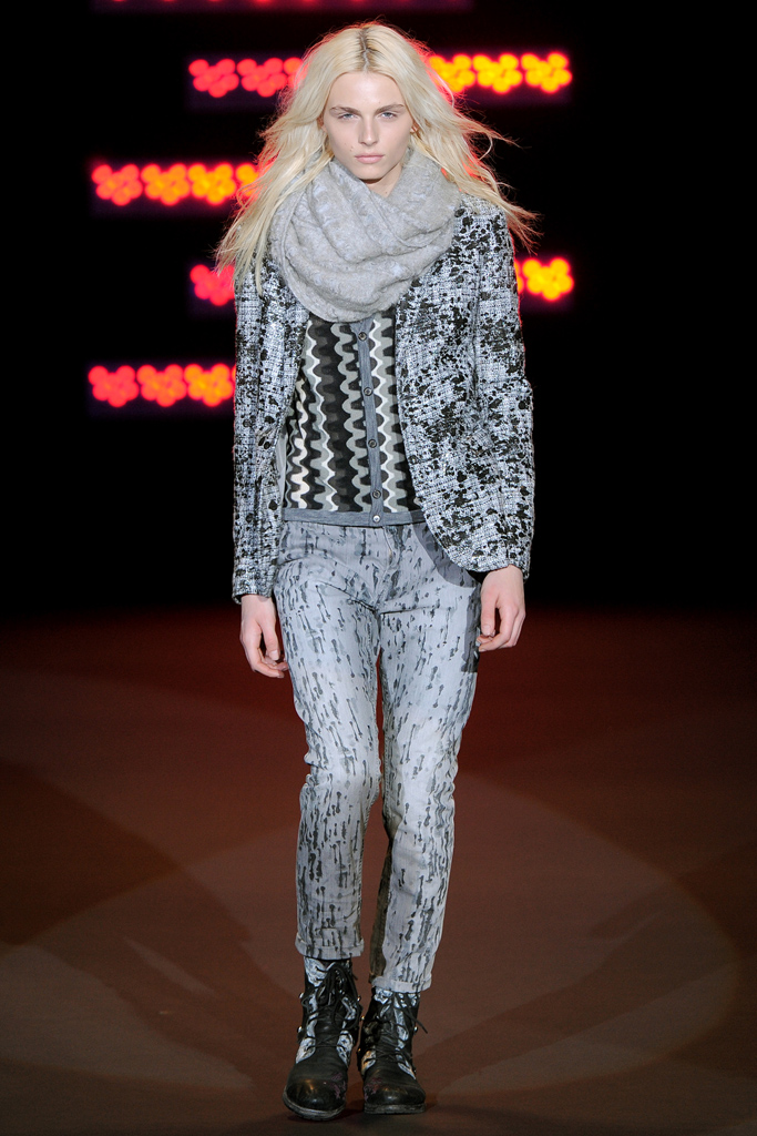 Custo Barcelona 2011 ﶬ¸DƬ