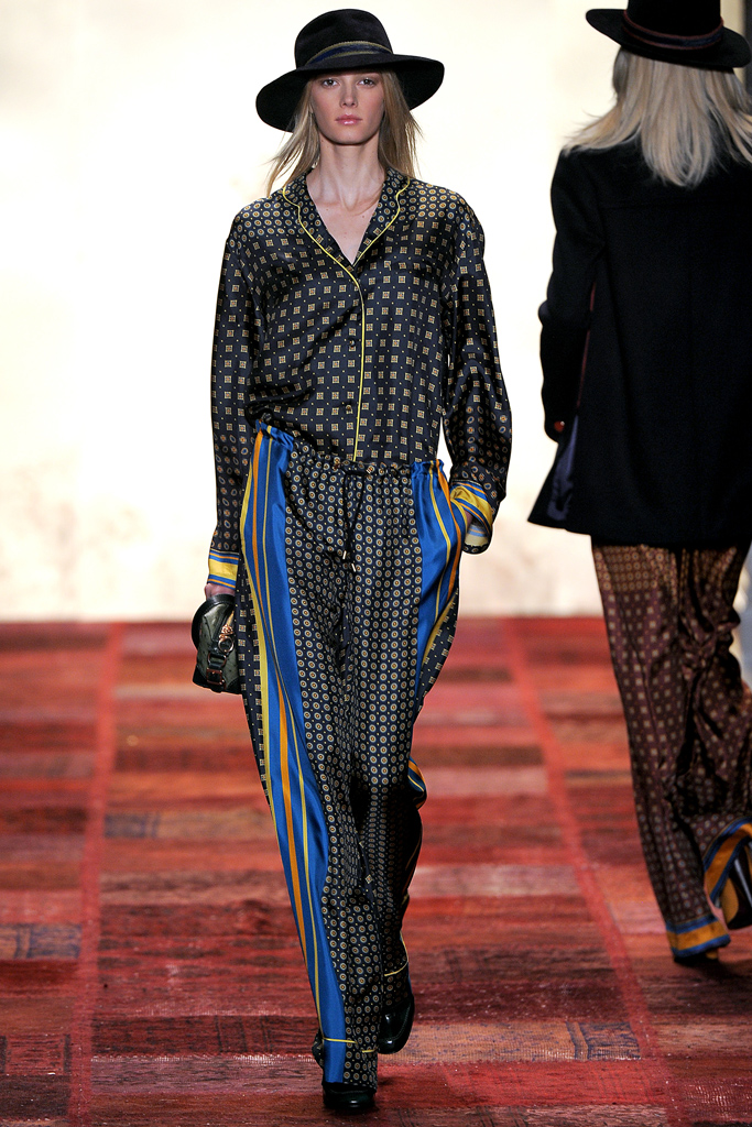 Tommy Hilfiger 2011 ﶬ¸DƬ
