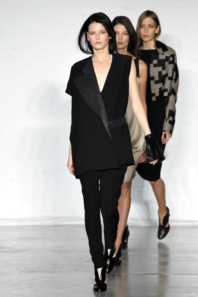 Zero + Maria Cornejo 2011 ﶬ¸DƬ