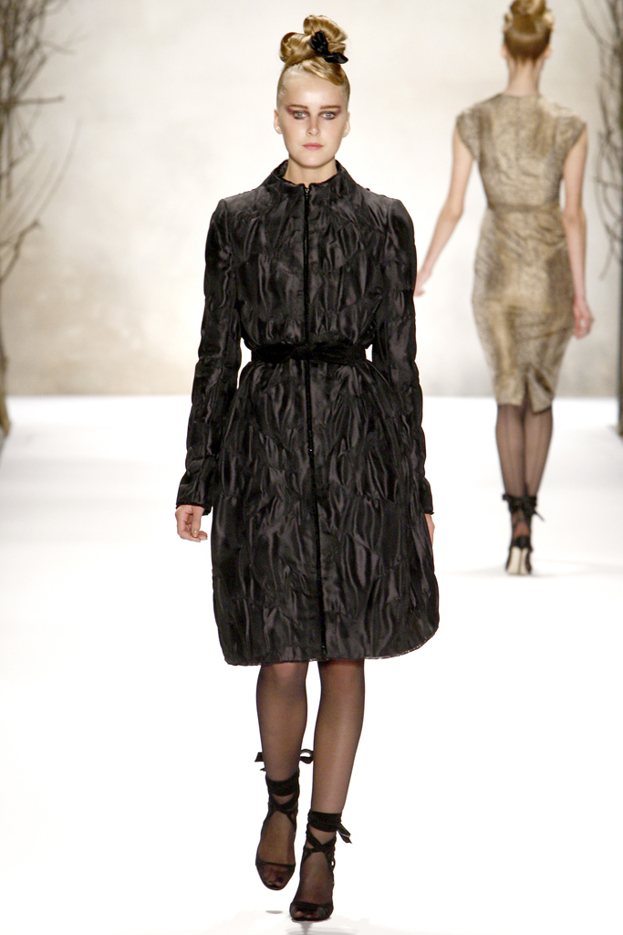 Monique Lhuillier 2011秋冬成衣