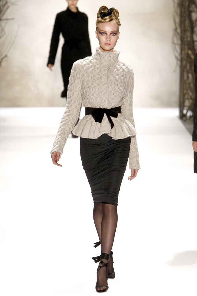 Monique Lhuillier 2011 ﶬ¸DƬ