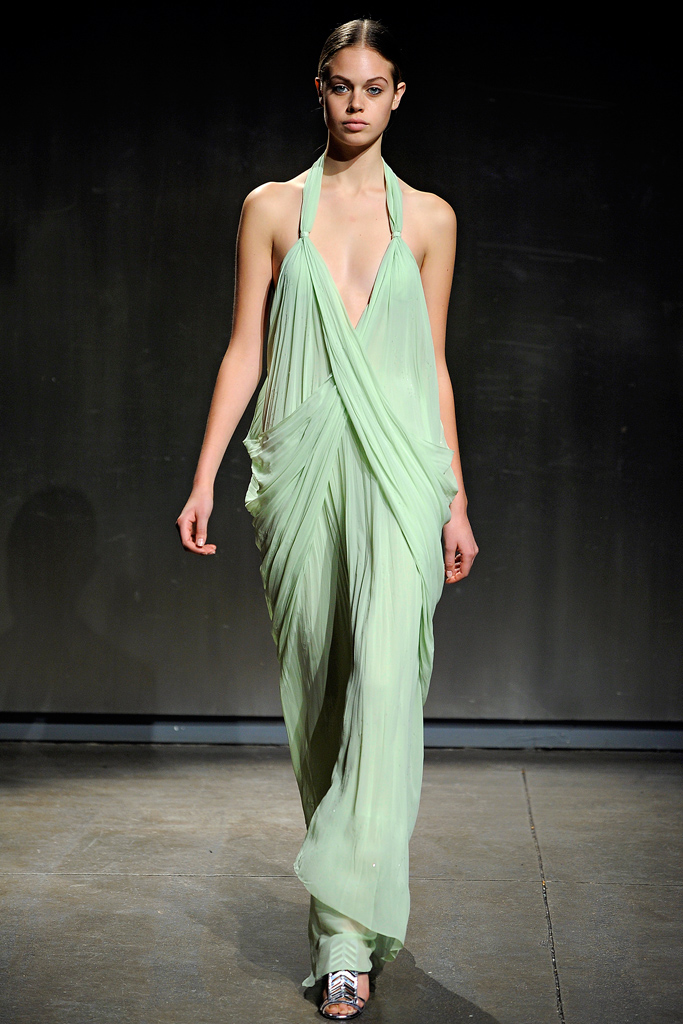 Halston  2011 ﶬ¸DƬ
