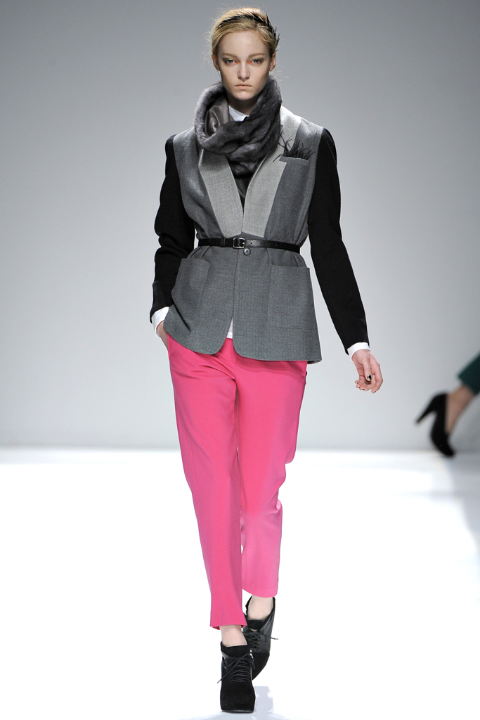Yigal Azrouel  2011 ﶬ¸DƬ