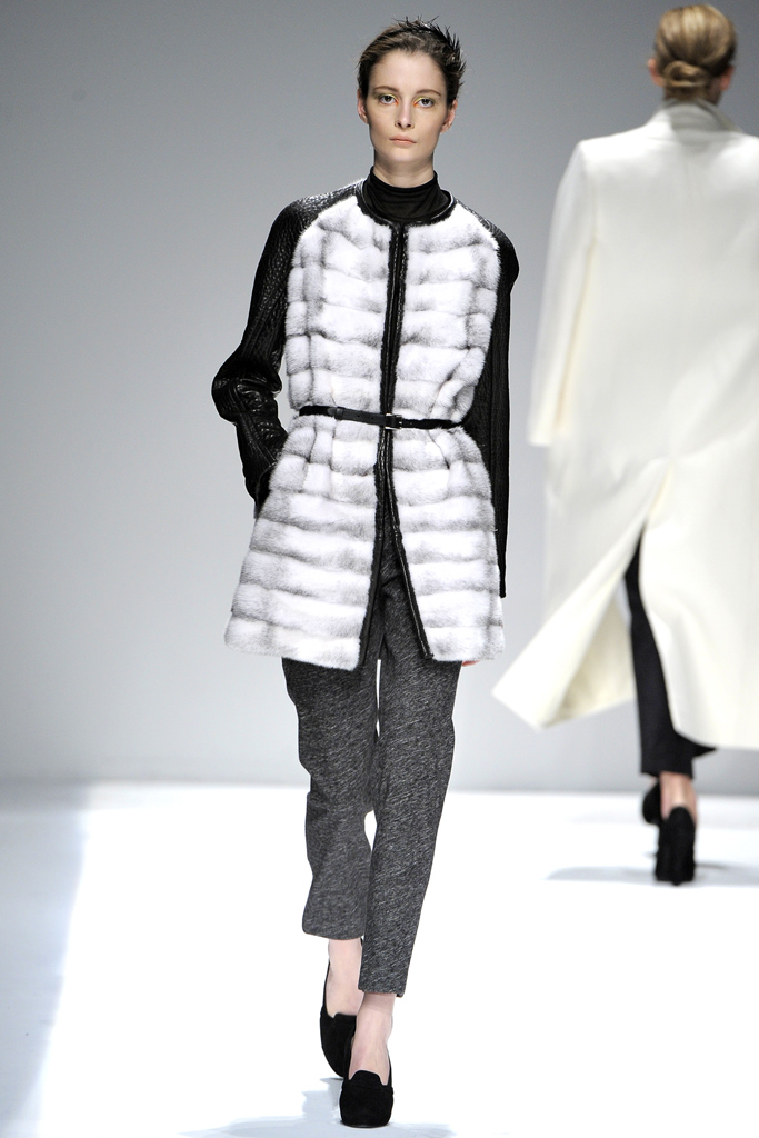 Yigal Azrouel  2011 ﶬ¸DƬ