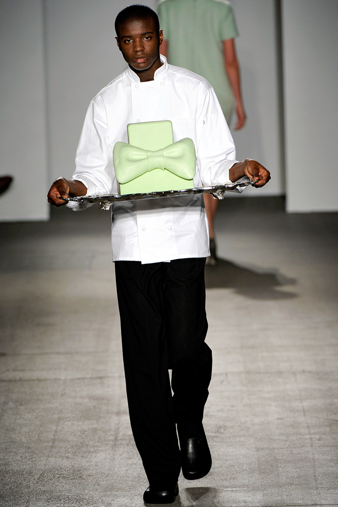 Isaac Mizrahi 2011ﶬ¸DƬ