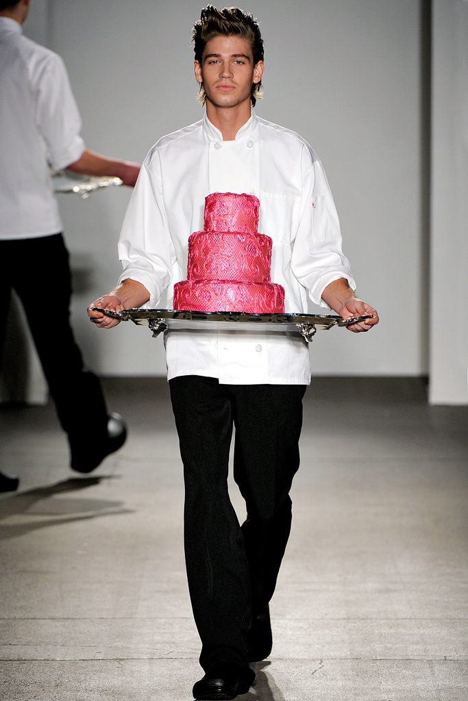 Isaac Mizrahi 2011ﶬ¸DƬ