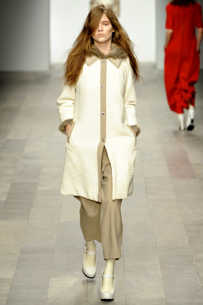 Betty Jackson 2011ﶬ¸DƬ