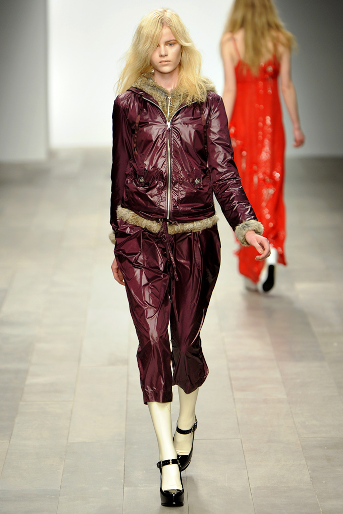 Betty Jackson 2011ﶬ¸DƬ