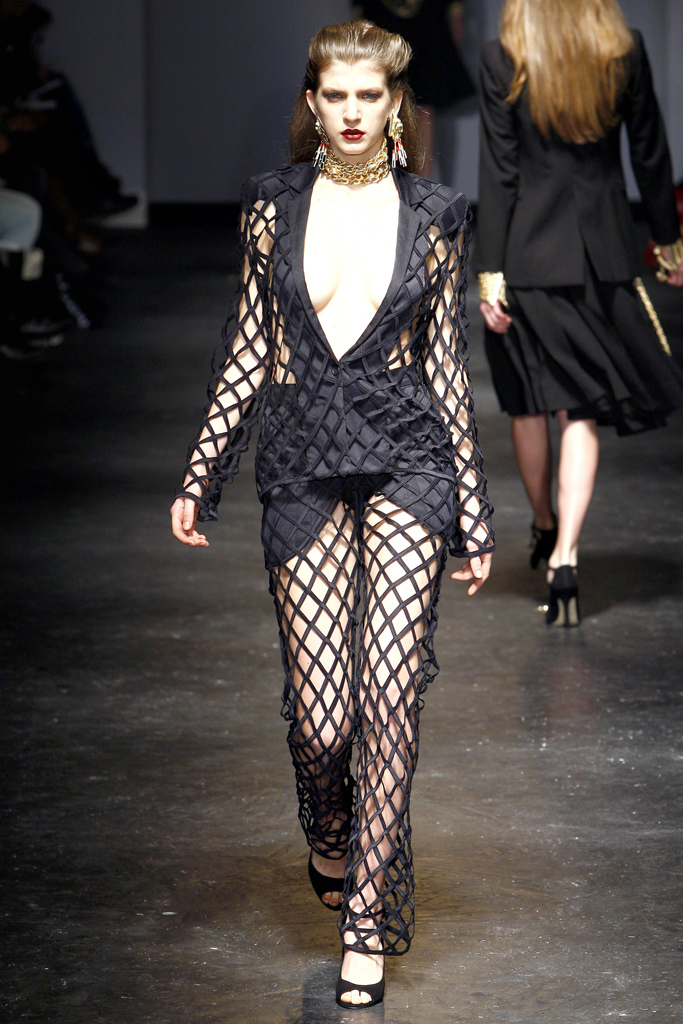 Danielle Scutt 2011ﶬ¸DƬ