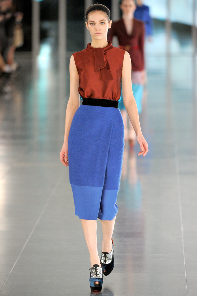 Jonathan Saunders 2011ﶬ¸DƬ