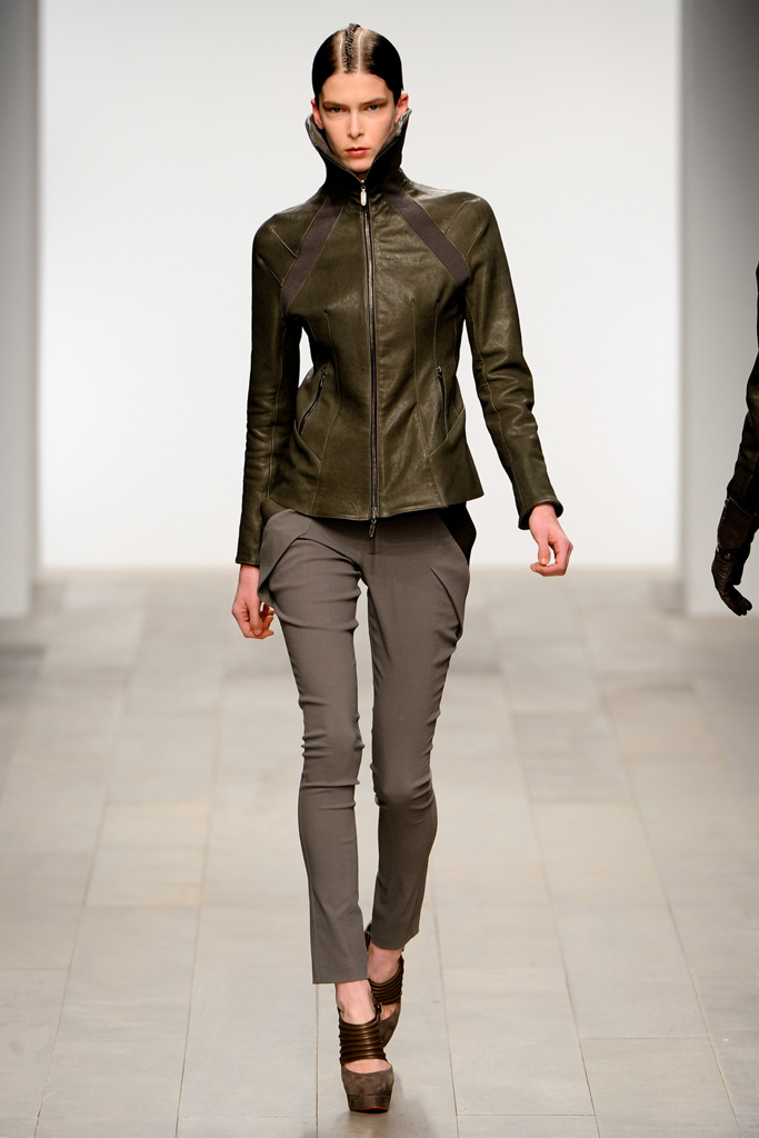 Todd Lynn 2011ﶬ¸DƬ