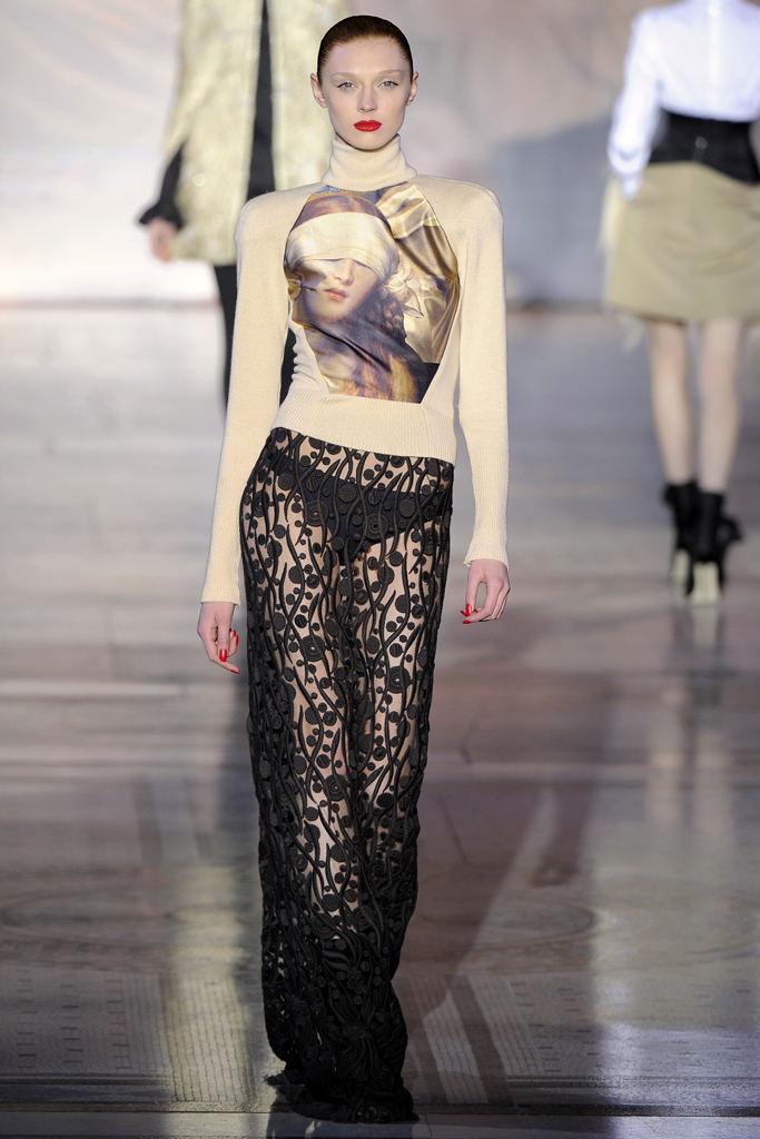 Giles 2011ﶬ¸DƬ