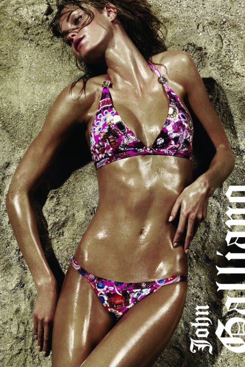 John Galliano 2011Ӿb̓Lookbook DƬ
