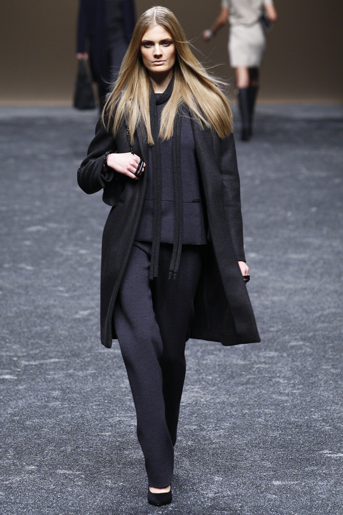 Blumarine 2011ﶬ¸DƬ