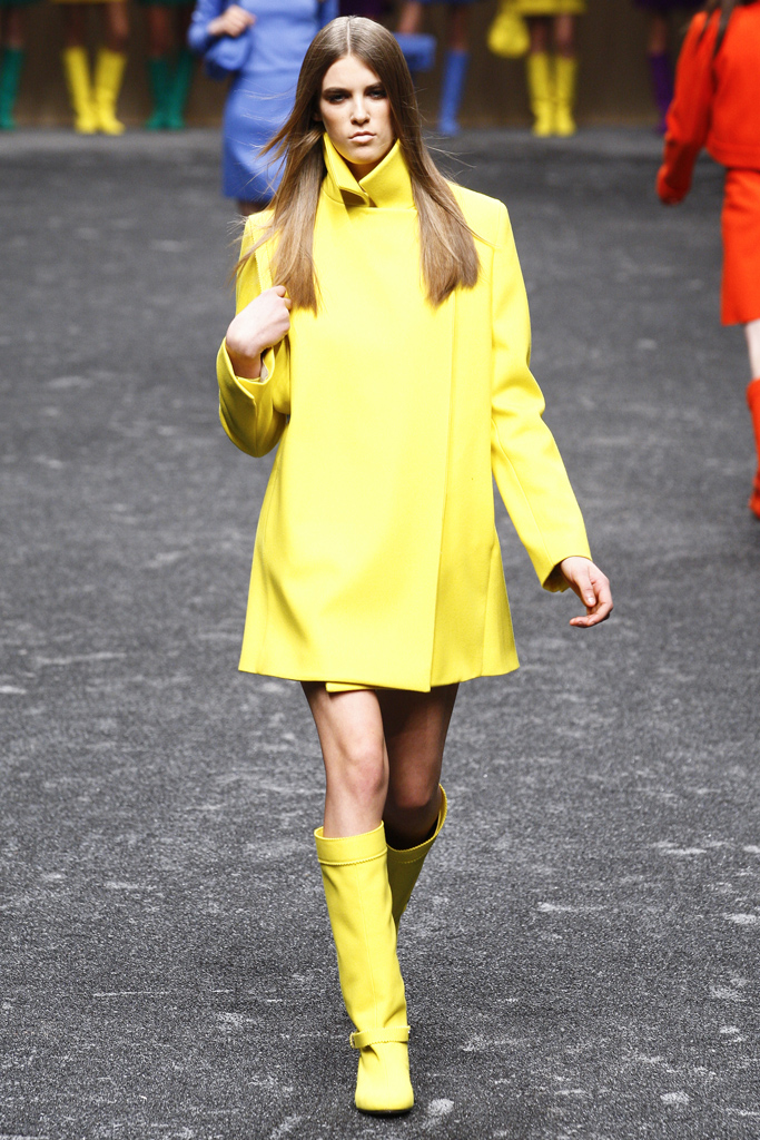 Blumarine 2011ﶬ¸DƬ
