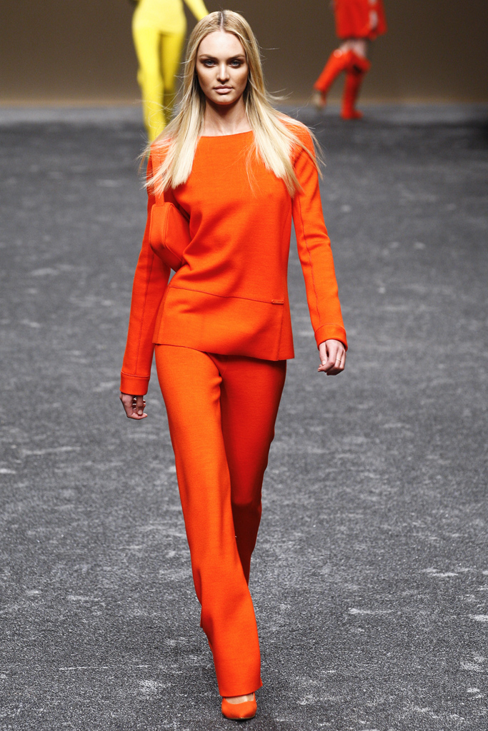 Blumarine 2011ﶬ¸DƬ