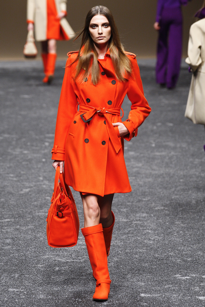 Blumarine 2011ﶬ¸DƬ