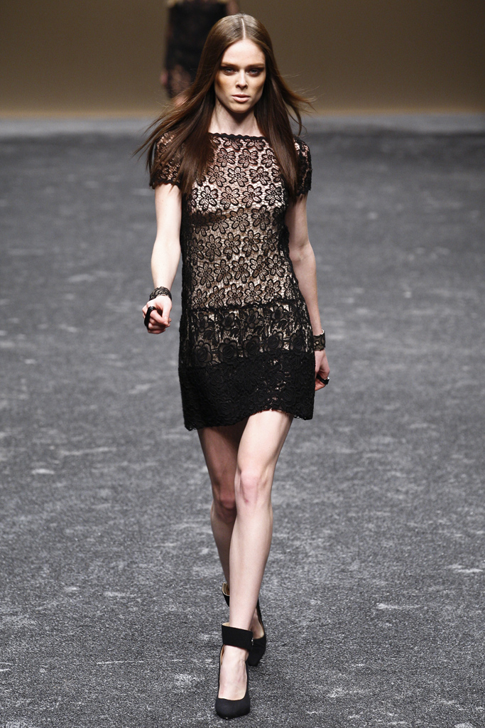Blumarine 2011ﶬ¸DƬ