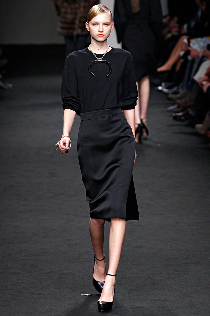 Brioni 2011ﶬ¸DƬ