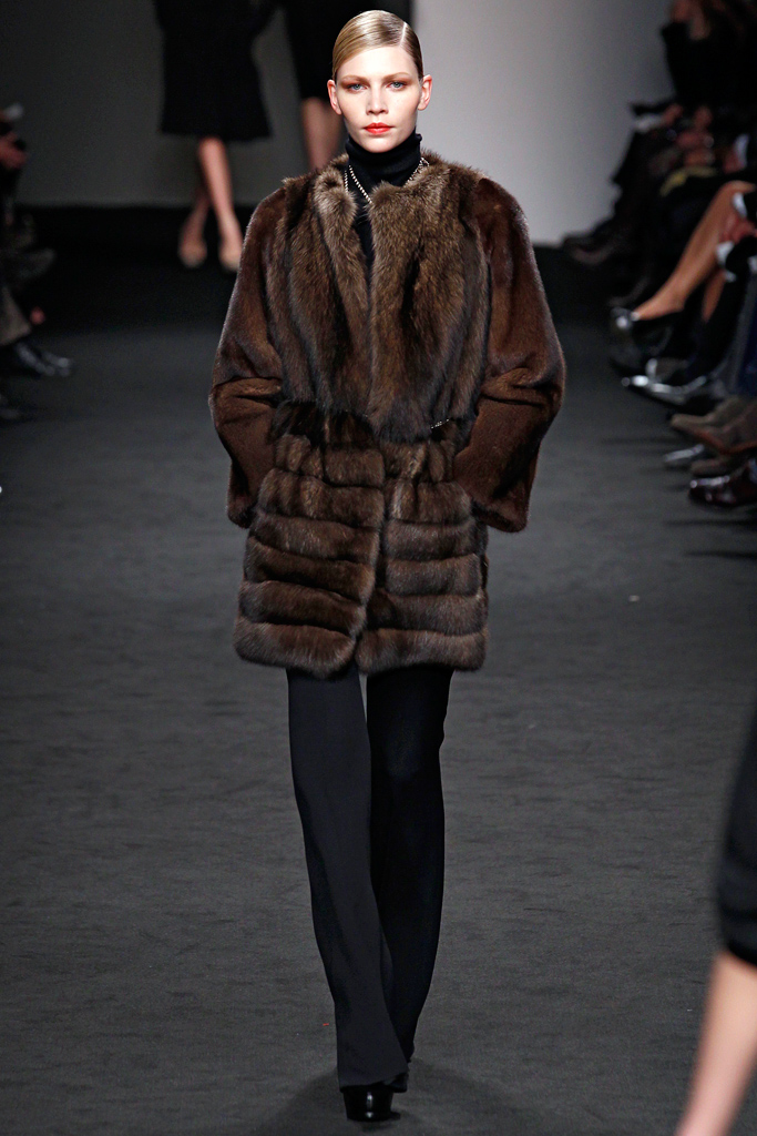 Brioni 2011ﶬ¸DƬ