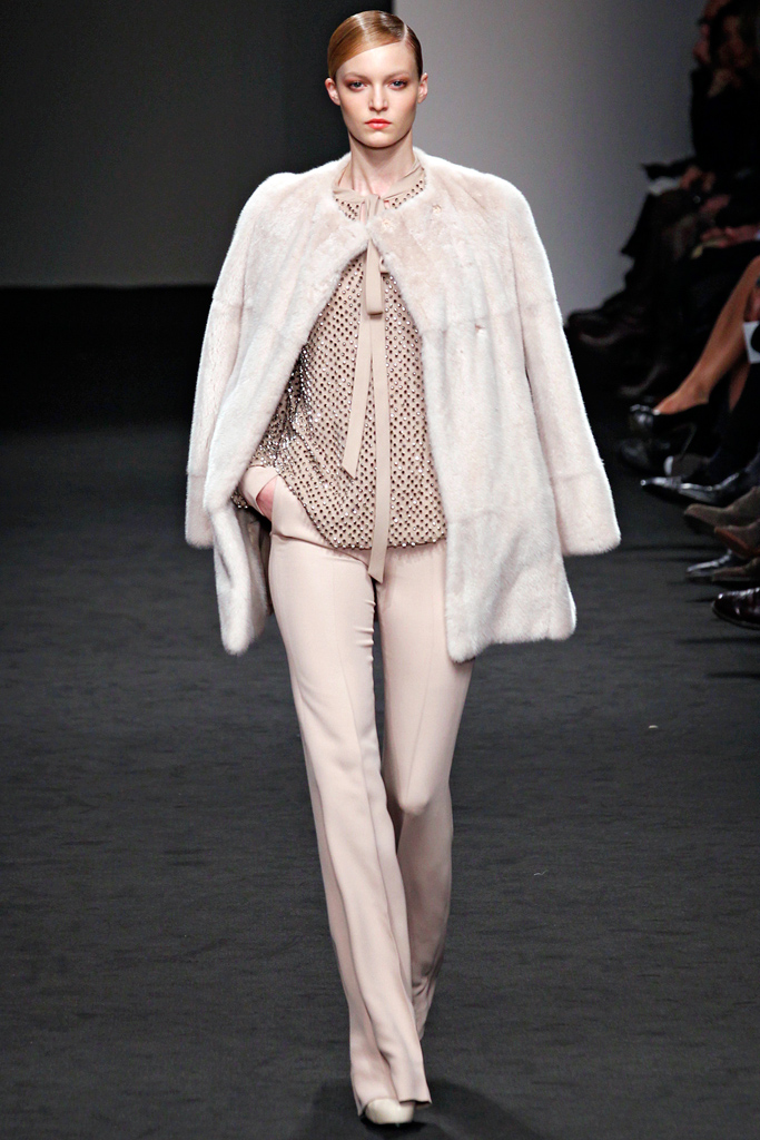 Brioni 2011ﶬ¸DƬ