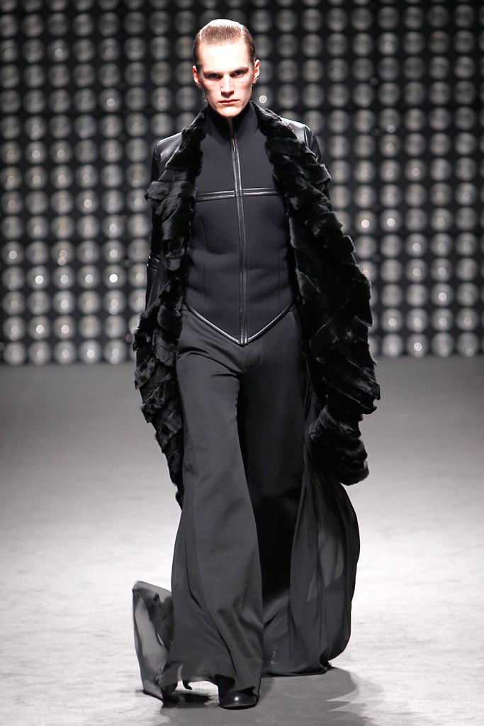 Gareth Pugh 2011ﶬ¸DƬ