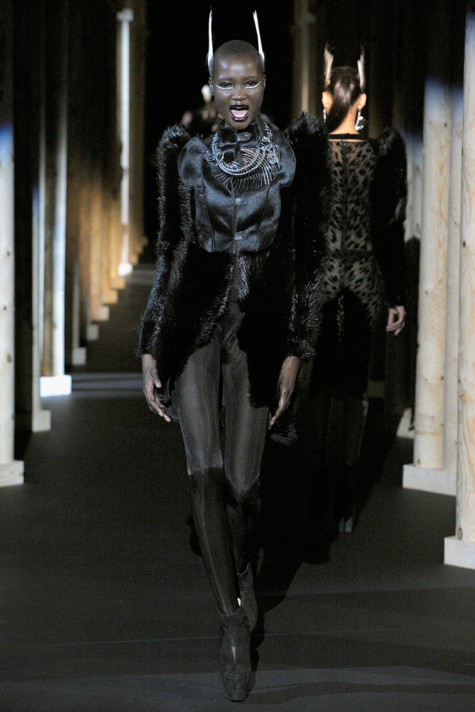 Mugler 2011ﶬ¸DƬ